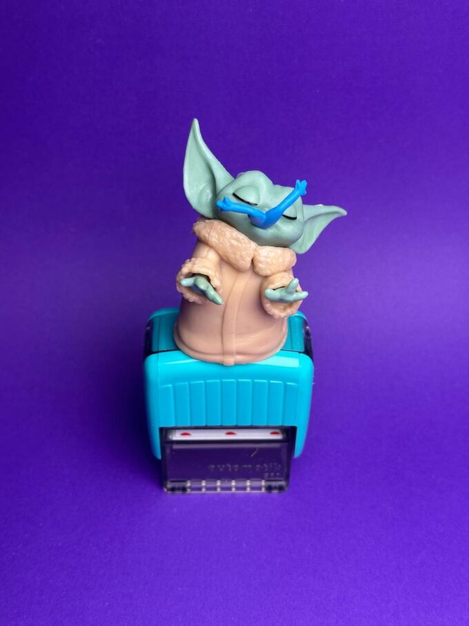 TIMBRE BABY YODA 5