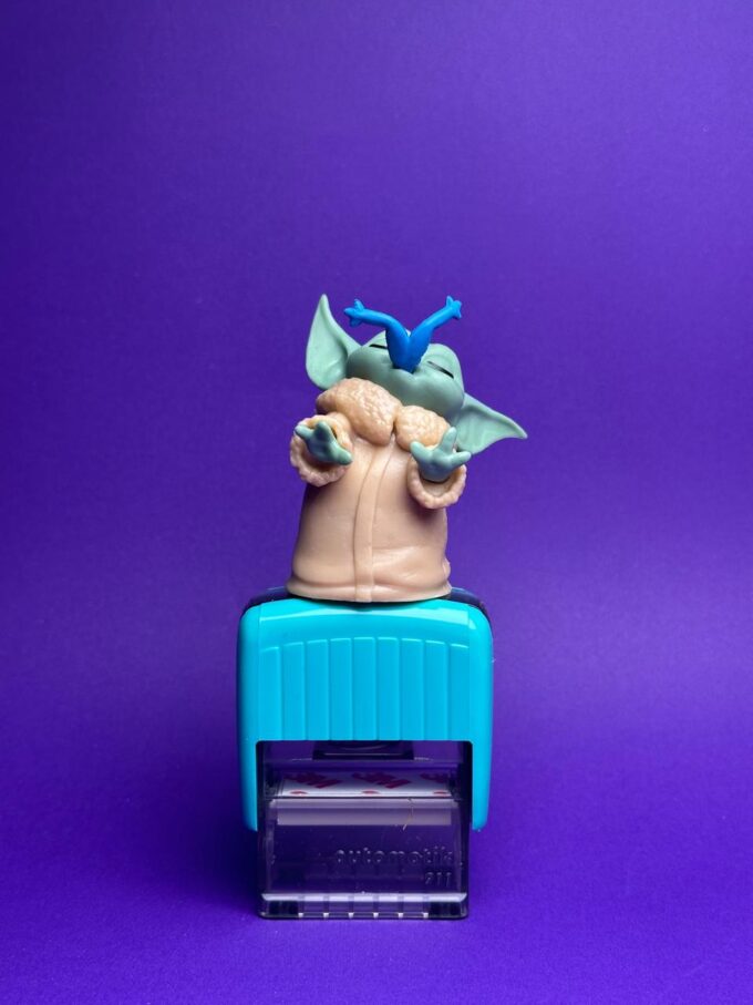 TIMBRE BABY YODA 5