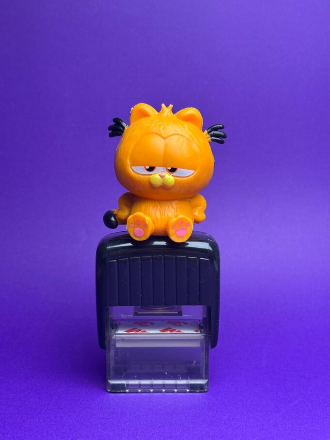 TIMBRE GARFIELD 4